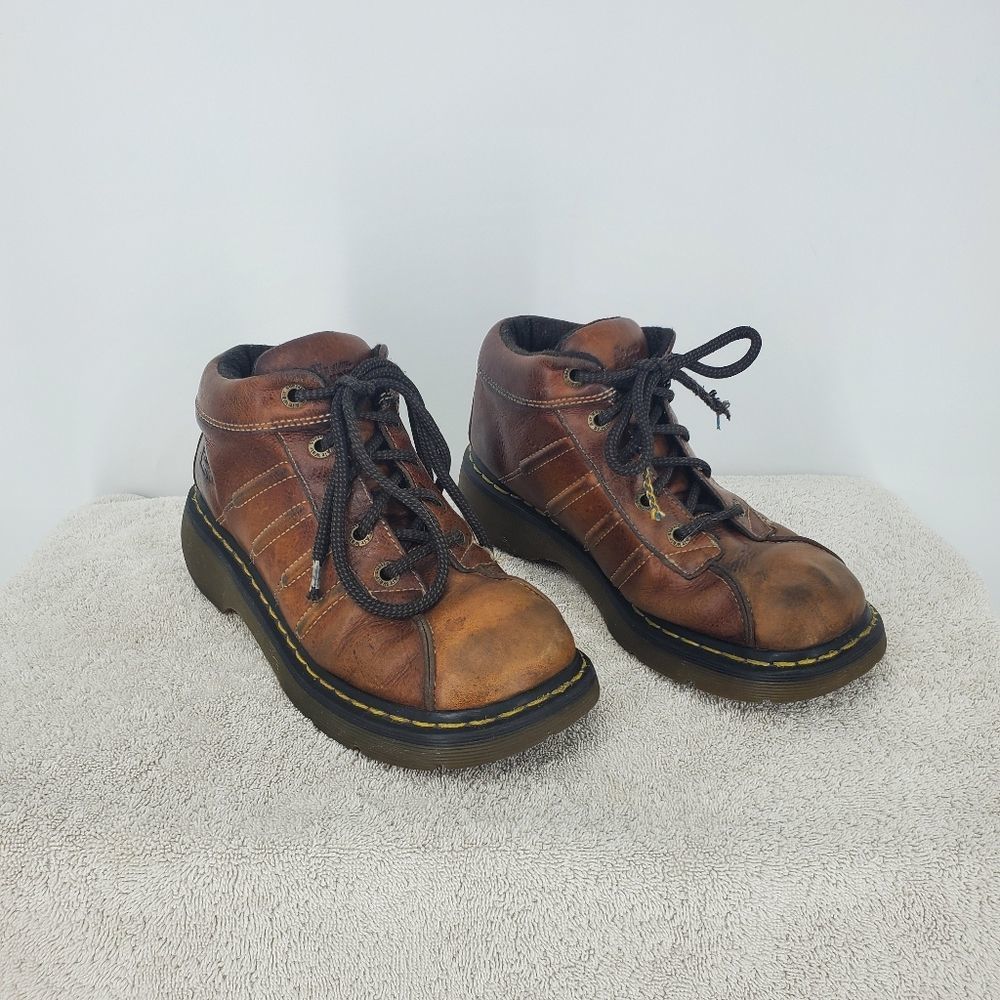 Vintage Dr. Martens 2001 AW004